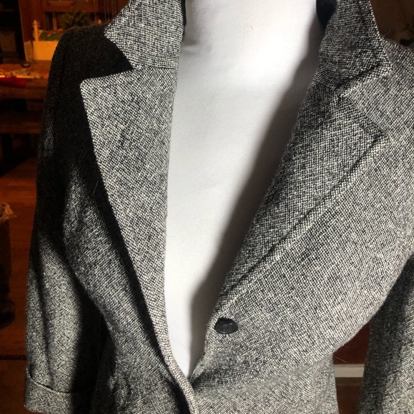 EXPRESS JACKET - Picture 10 of 13